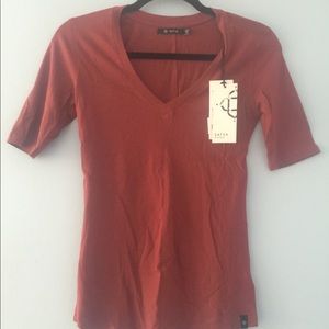 Satva Organic cotton three quarter sleeve top pact